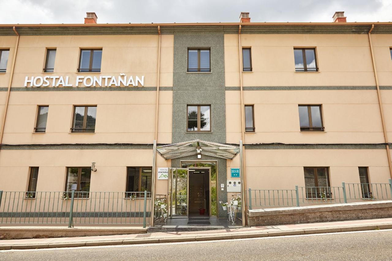 Hostal Fontanan La Pola de Gordon Zewnętrze zdjęcie