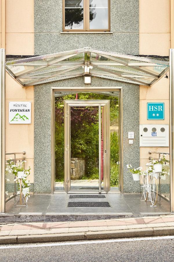Hostal Fontanan La Pola de Gordon Zewnętrze zdjęcie