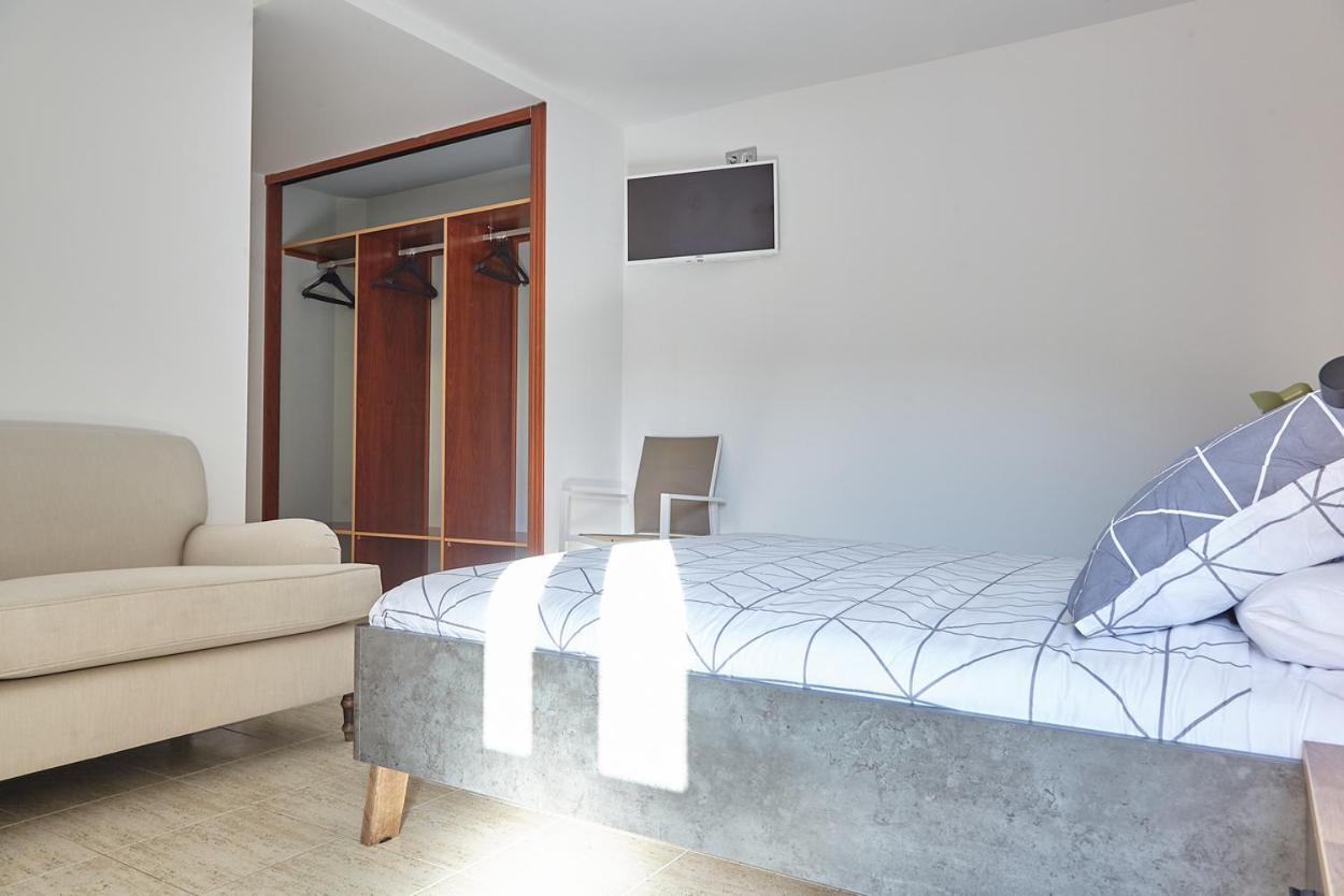 Hostal Fontanan La Pola de Gordon Zewnętrze zdjęcie